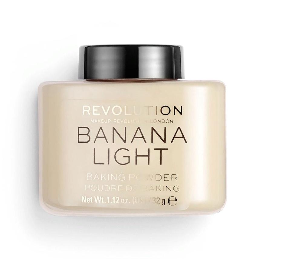 Пудра рассыпчатая Baking Powder Banana Light Makeup Revolution